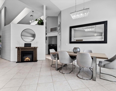 1560 Yachtman Place - Photo Thumbnail 1