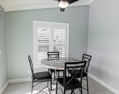 1282 Sw Bent Pine Cove - Photo Thumbnail 10
