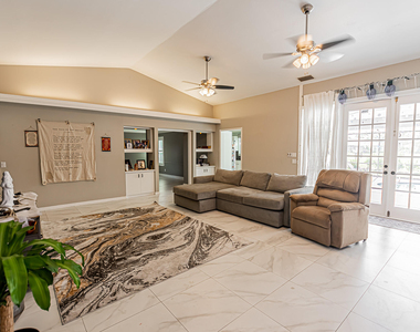 1282 Sw Bent Pine Cove - Photo Thumbnail 4