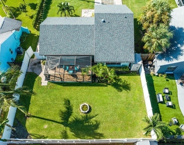 6085 Robinson Street - Photo Thumbnail 22