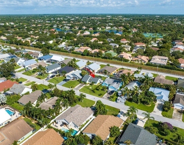 6085 Robinson Street - Photo Thumbnail 23