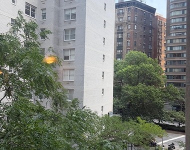 West 68th Street - Photo Thumbnail 7