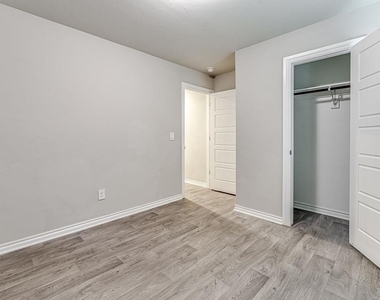 4405 Montage Boulevard - Photo Thumbnail 32
