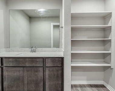 4405 Montage Boulevard - Photo Thumbnail 28