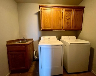 4813 Se 87th Terrace - Photo Thumbnail 6