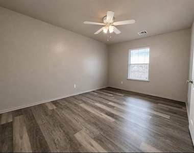4813 Se 87th Terrace - Photo Thumbnail 8