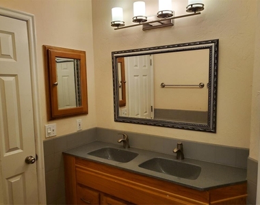 1716 Nw 174th Street - Photo Thumbnail 8