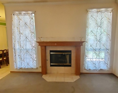 1716 Nw 174th Street - Photo Thumbnail 5