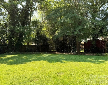 5016 Vescova Court - Photo Thumbnail 16