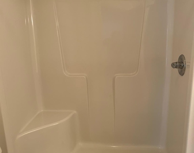 162 Springwood Lane - Photo Thumbnail 9