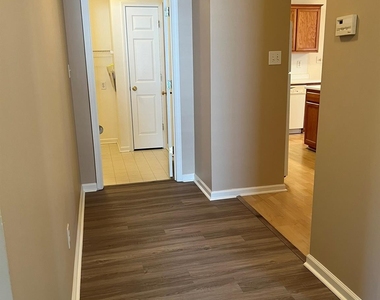162 Springwood Lane - Photo Thumbnail 2