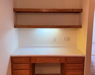 162 Springwood Lane - Photo Thumbnail 4