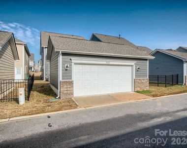 8123 Cornhill Avenue - Photo Thumbnail 26