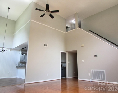 106 Yorkshire Drive - Photo Thumbnail 1