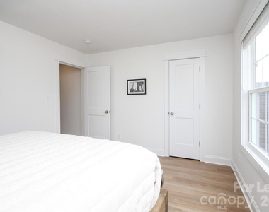 1076 Startown Road - Photo Thumbnail 40