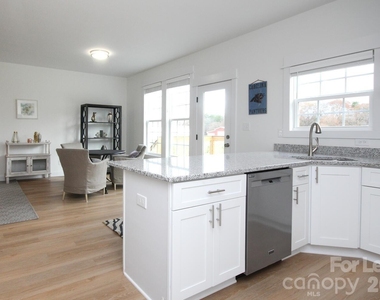1076 Startown Road - Photo Thumbnail 15