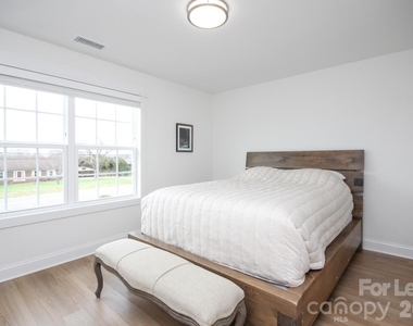 1076 Startown Road - Photo Thumbnail 38
