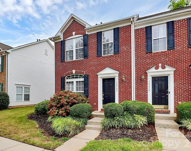 12260 Jessica Place - Photo Thumbnail 2