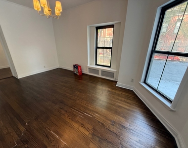 961 Lexington Avenue - Photo Thumbnail 5