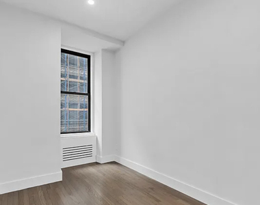 121 Madison Avenue - Photo Thumbnail 3