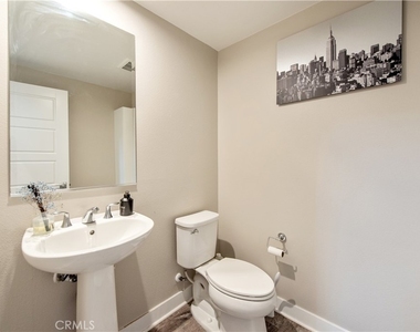 1426 S Urbana - Photo Thumbnail 13