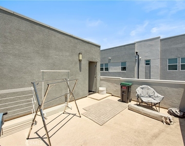 1426 S Urbana - Photo Thumbnail 24