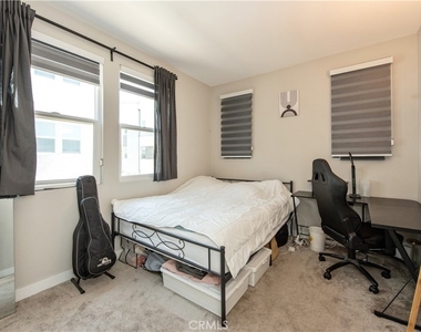 1426 S Urbana - Photo Thumbnail 14