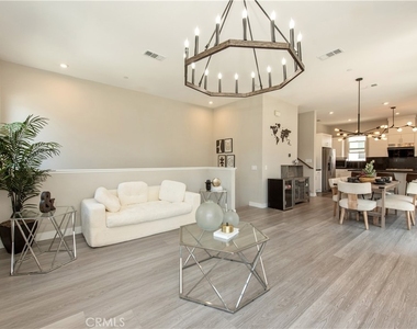 1426 S Urbana - Photo Thumbnail 5