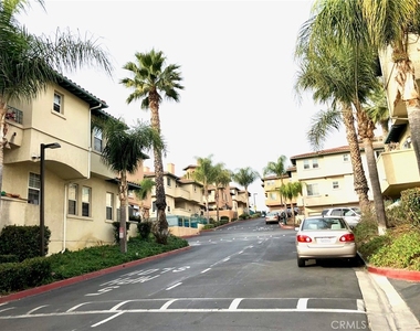 3711 Baldwin - Photo Thumbnail 14