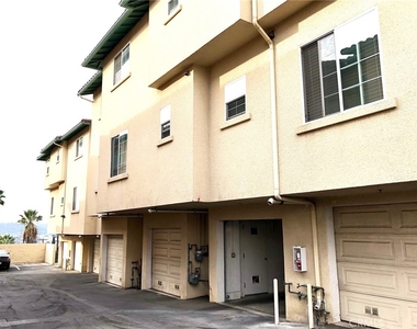 3711 Baldwin - Photo Thumbnail 13