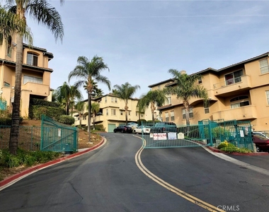 3711 Baldwin - Photo Thumbnail 1