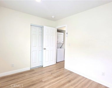 1016 Bennington - Photo Thumbnail 9