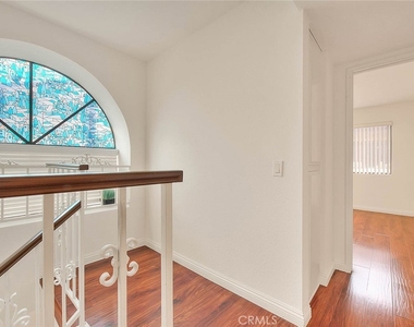 319 N Lincoln Apt A - Photo Thumbnail 25