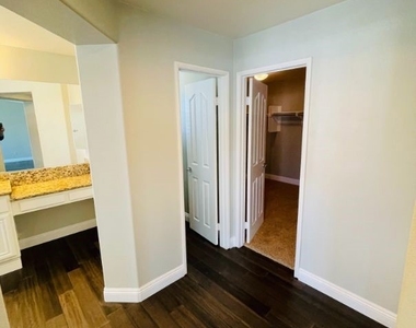 29720 Rossiter Road - Photo Thumbnail 52