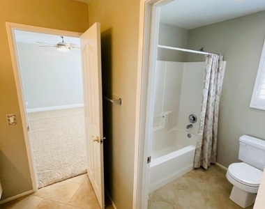 29720 Rossiter Road - Photo Thumbnail 33