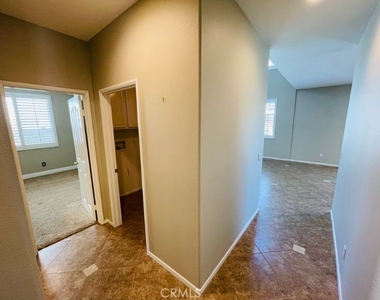 29720 Rossiter Road - Photo Thumbnail 23
