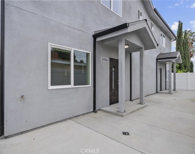 15836 Eccles Street - Photo Thumbnail 8
