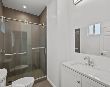 15836 Eccles Street - Photo Thumbnail 29