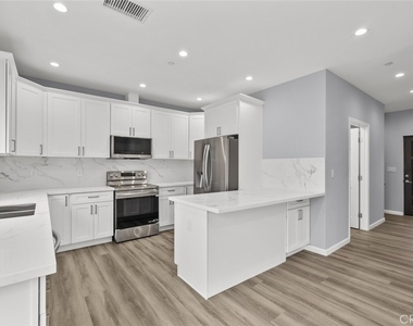 15836 Eccles Street - Photo Thumbnail 17
