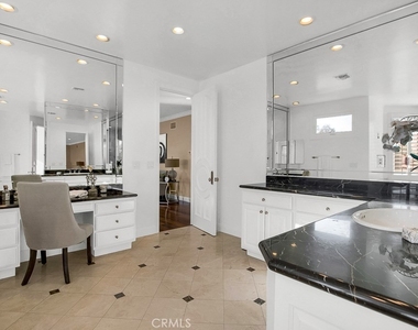 25504 Colette Way - Photo Thumbnail 41