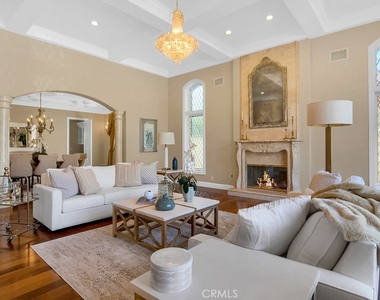 25504 Colette Way - Photo Thumbnail 3