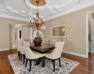 25504 Colette Way - Photo Thumbnail 6