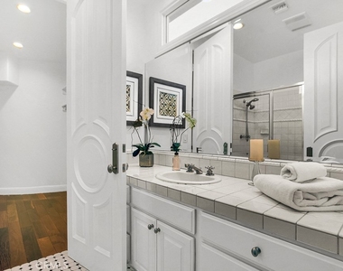 25504 Colette Way - Photo Thumbnail 31