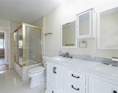 24221 Hatteras Street - Photo Thumbnail 38