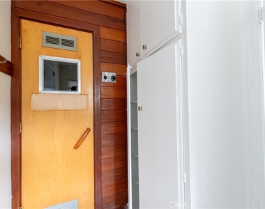 24221 Hatteras Street - Photo Thumbnail 39