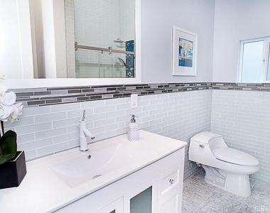 3841 Ridgemoor Drive - Photo Thumbnail 5
