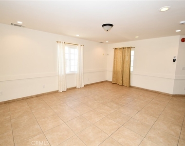 14103 Fonthill Avenue - Photo Thumbnail 5