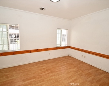14103 Fonthill Avenue - Photo Thumbnail 19