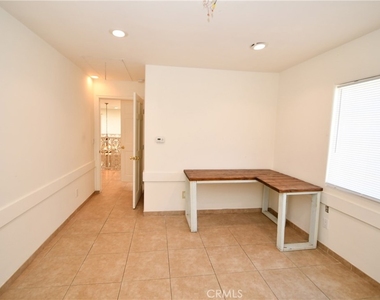 14103 Fonthill Avenue - Photo Thumbnail 9