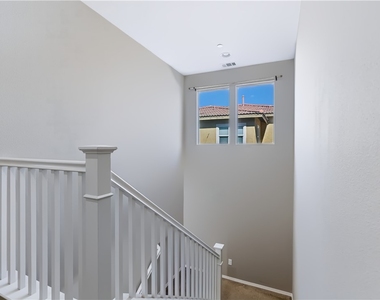 29669 Eastbank - Photo Thumbnail 17